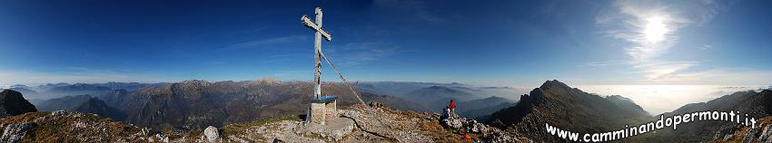 09 13393 Panoramica  dal Monte Alben la Croce.jpg